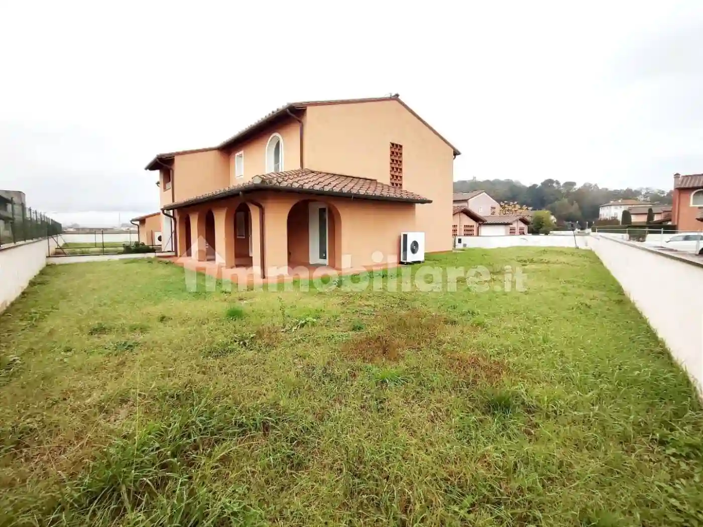 Villetta a schiera - foto 2