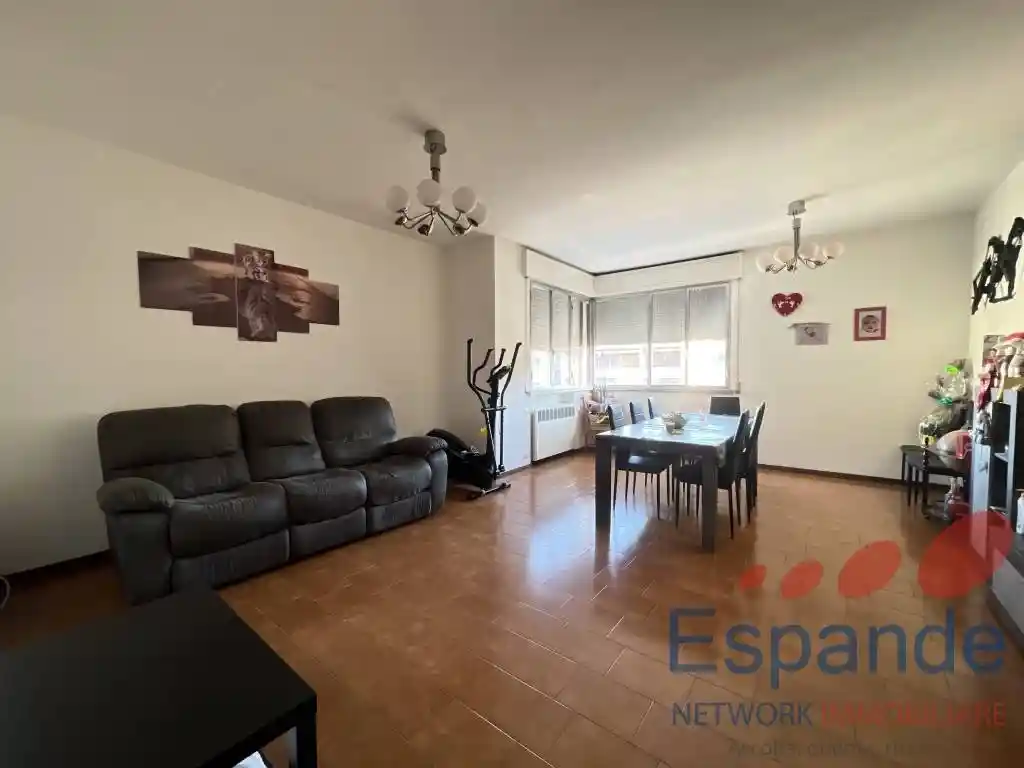 Appartamento in vendita a Alto Reno Terme