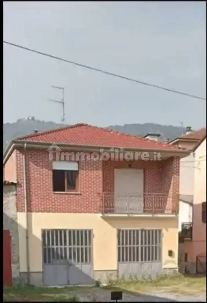 Villa in vendita a Monesiglio