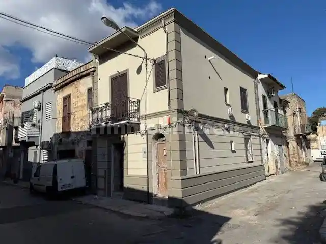 Appartamento in vendita a Palermo