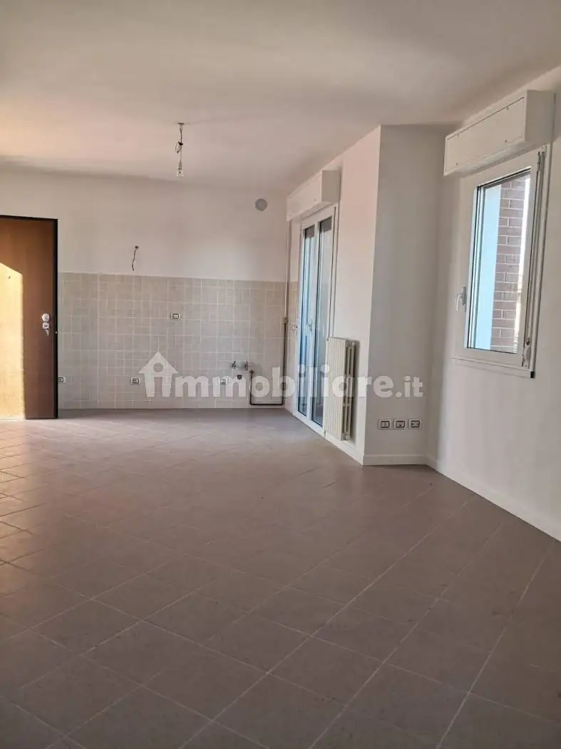 Loft in affitto a Calderara di Reno