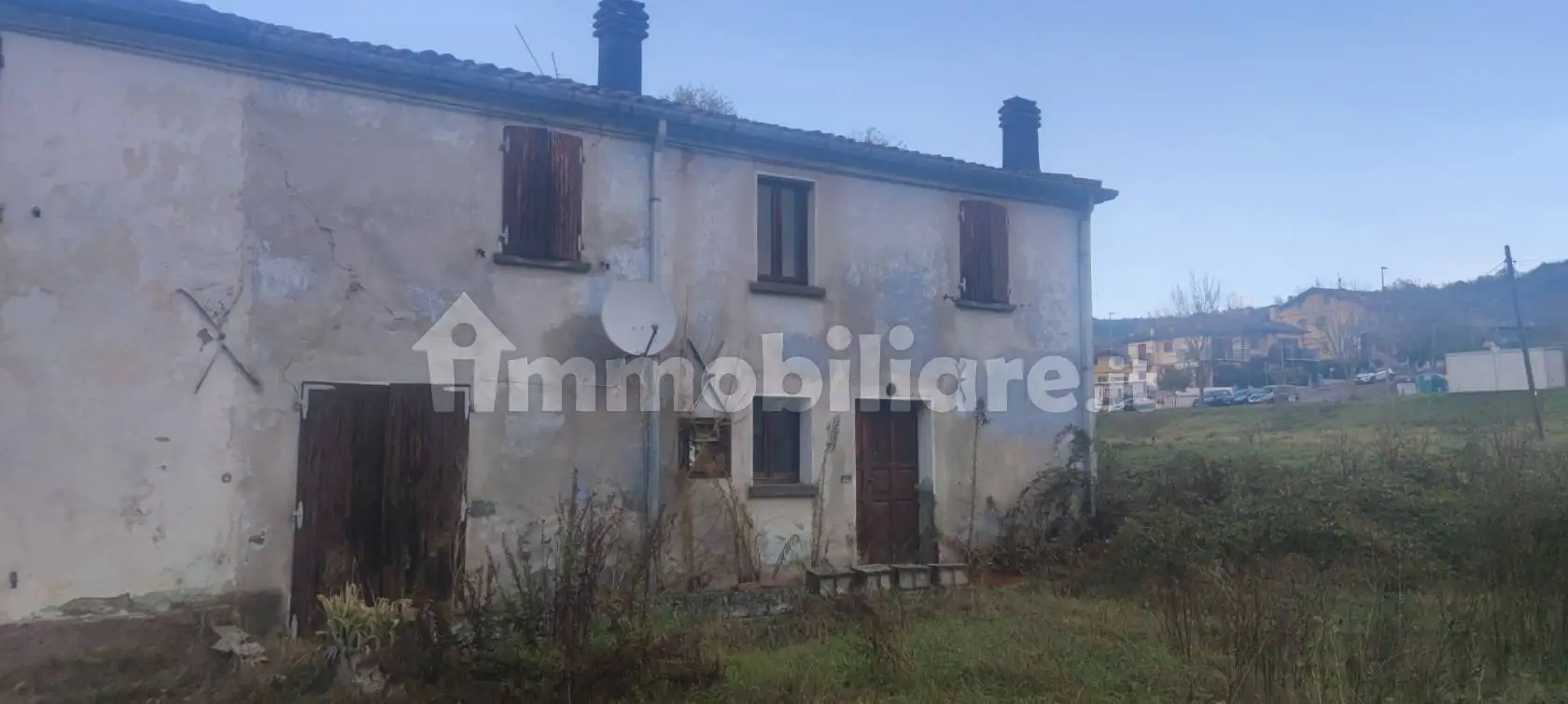 Rustico - Casale in vendita a Roncofreddo