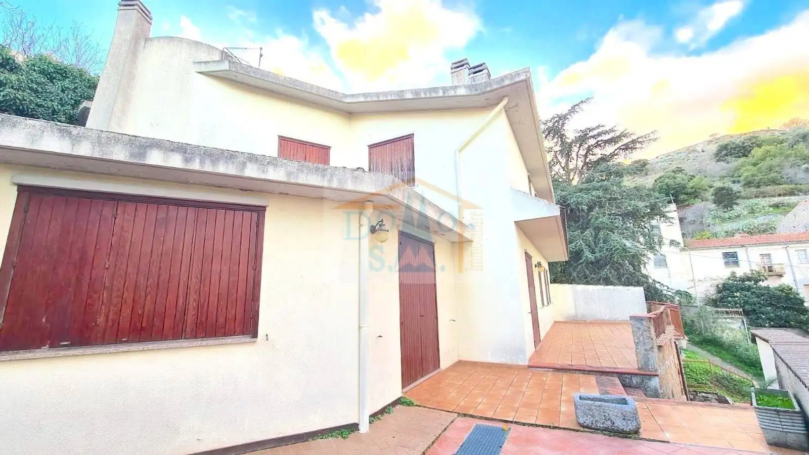 Appartamento ottimo stato, su più livelli, Centro, Bitti - foto 4