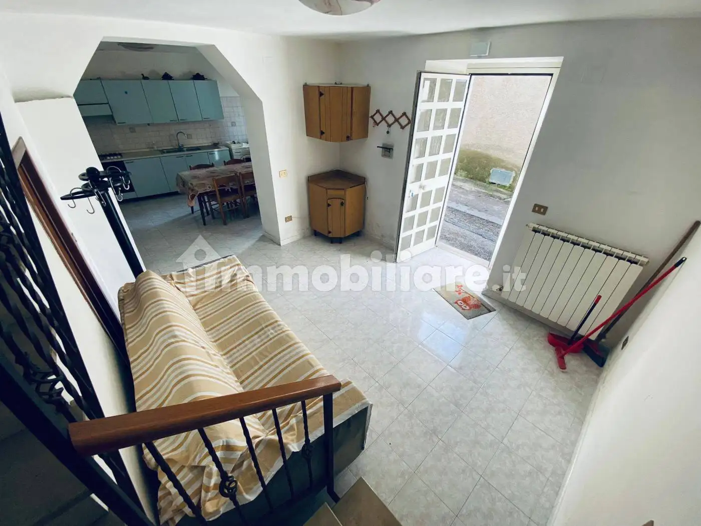 Appartamento in vendita a Longone Sabino