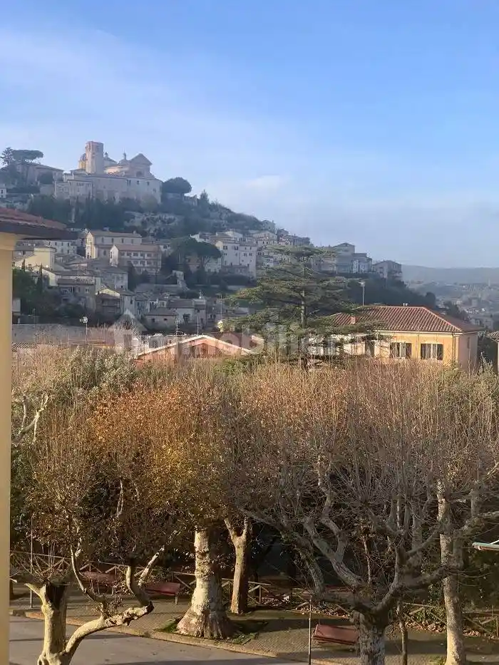 Appartamento in vendita a Amelia