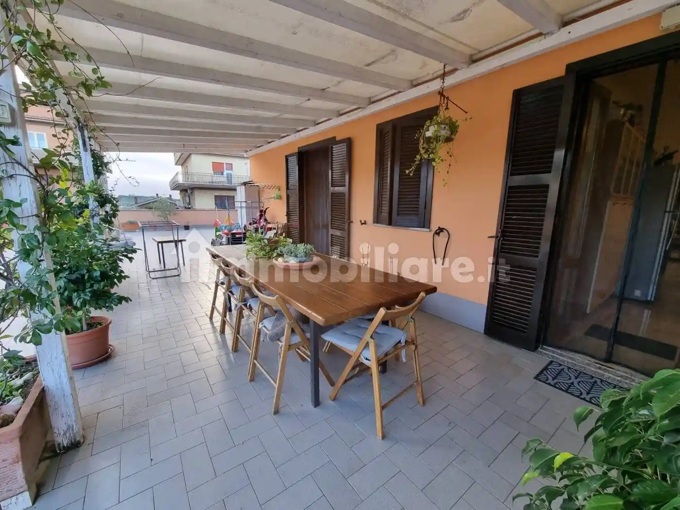 Appartamento in vendita a Roma