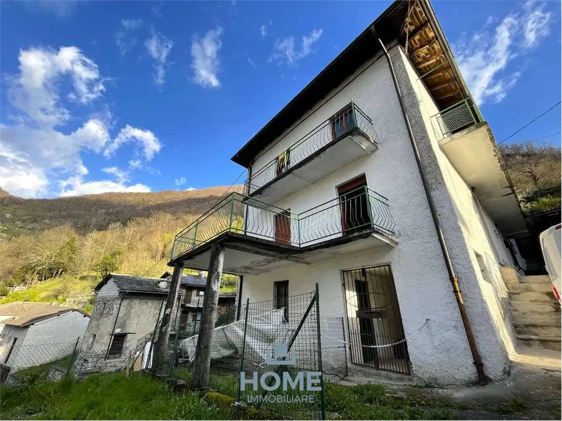 Casa indipendente in vendita a Verceia