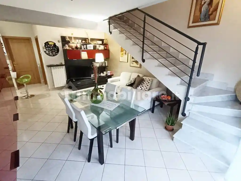 Quadrilocale via Giuseppe Mazzini, Centro, Avezzano - foto 4