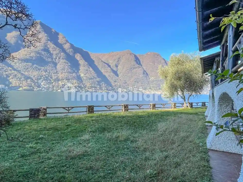 Villa in vendita a Nesso