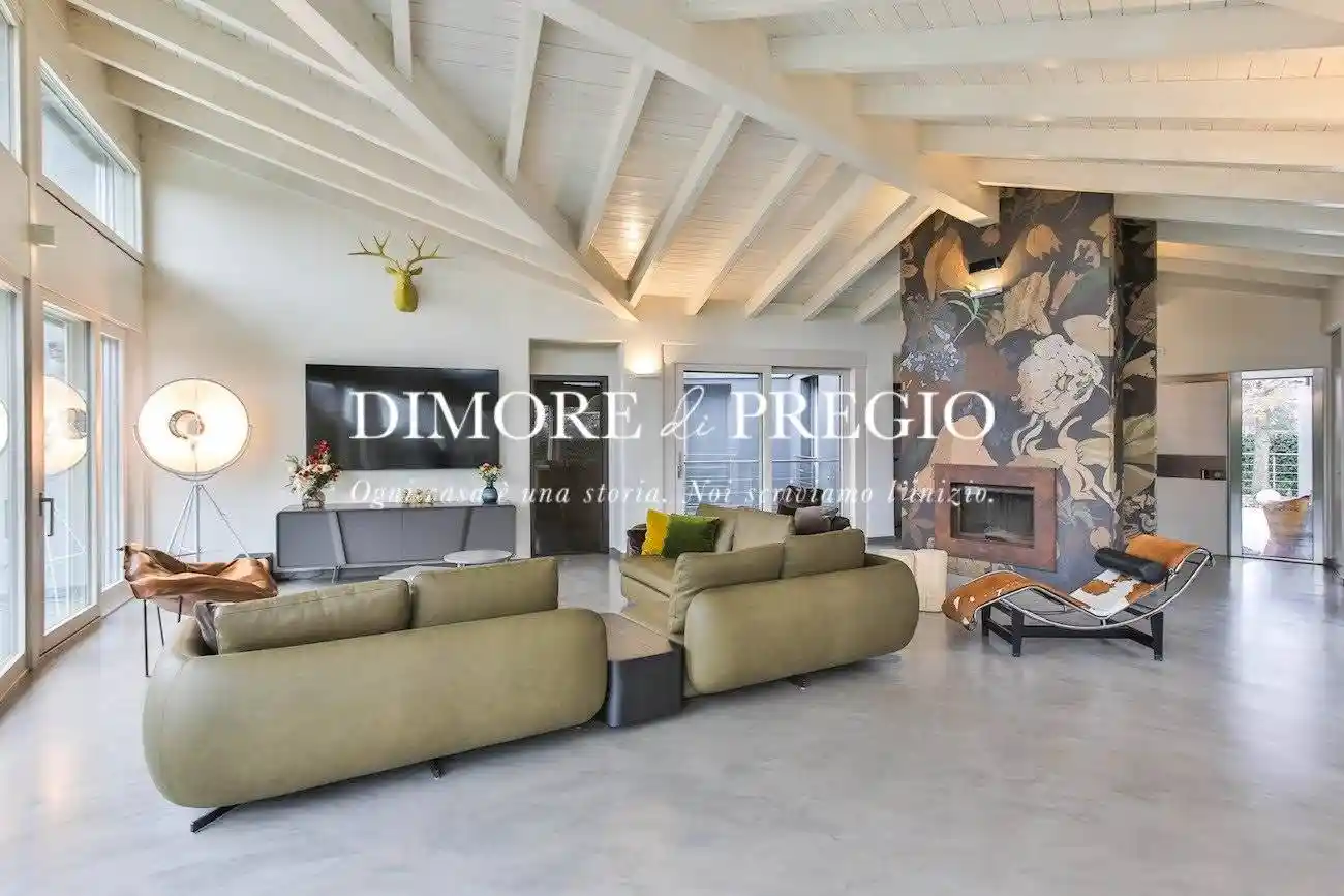 Villa in vendita a Carugate