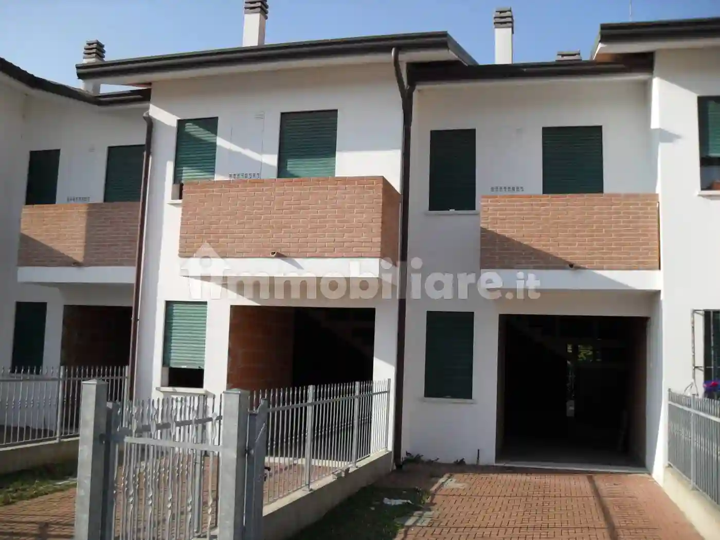 Villetta a schiera - foto 2