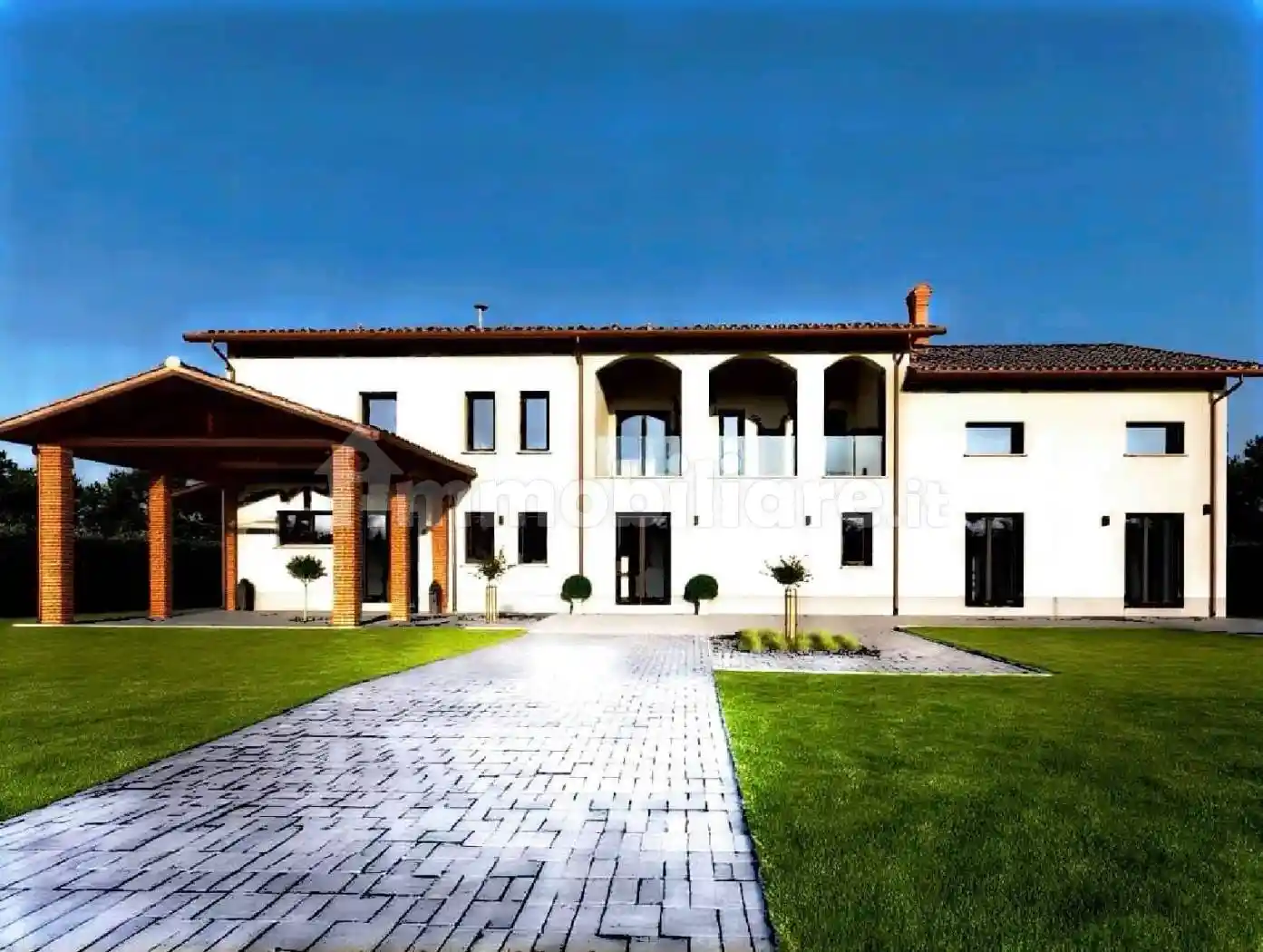 Rustico - Casale in vendita a Pinerolo