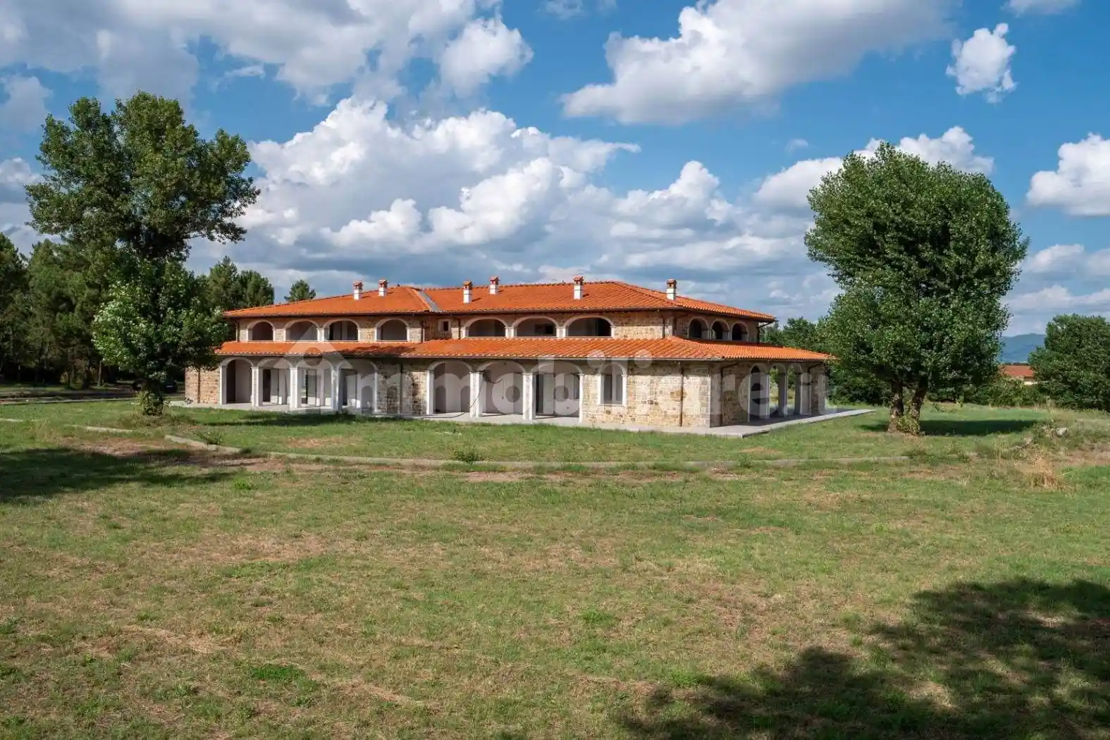 Rustico - Casale in vendita a Arezzo