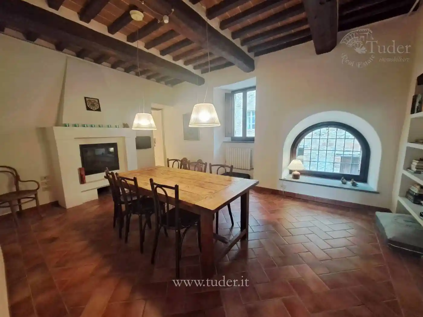 Casa indipendente in vendita a San Venanzo