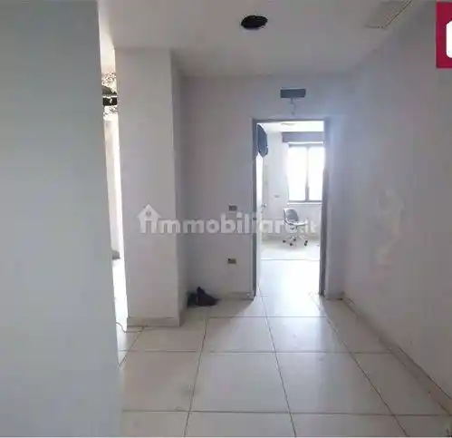 Palazzo - Edificio in Affitto - foto 5