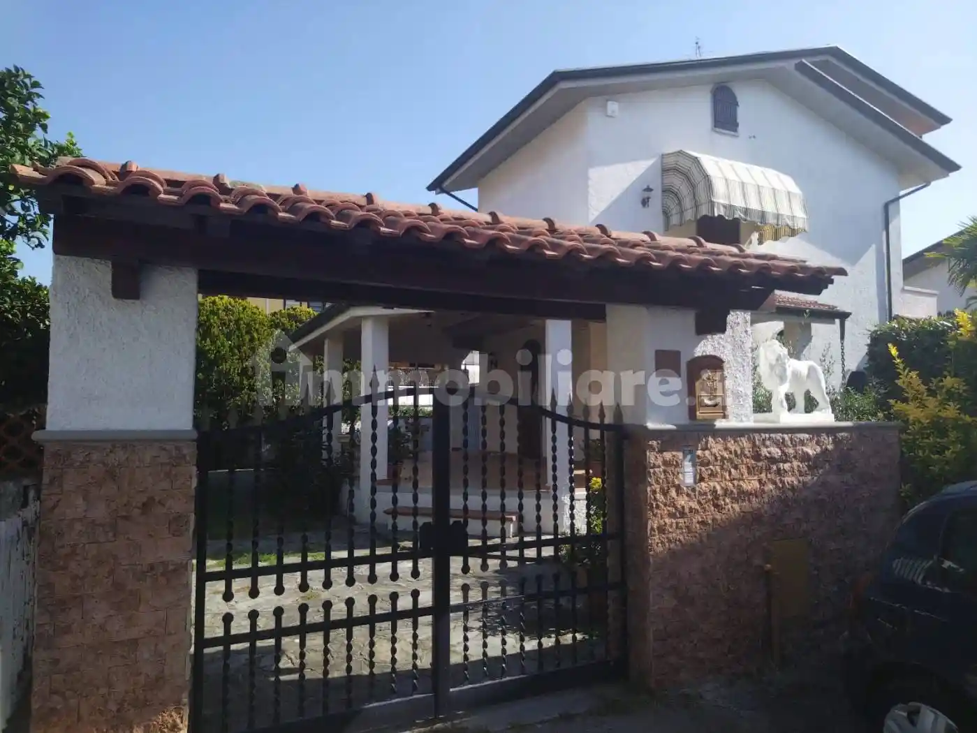 Villa in vendita a Viareggio