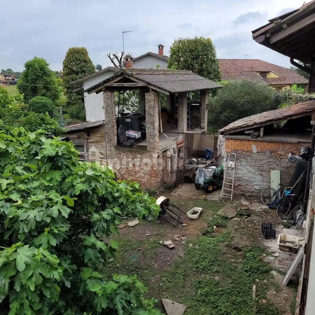 Rustico - Casale in vendita a Cava Manara