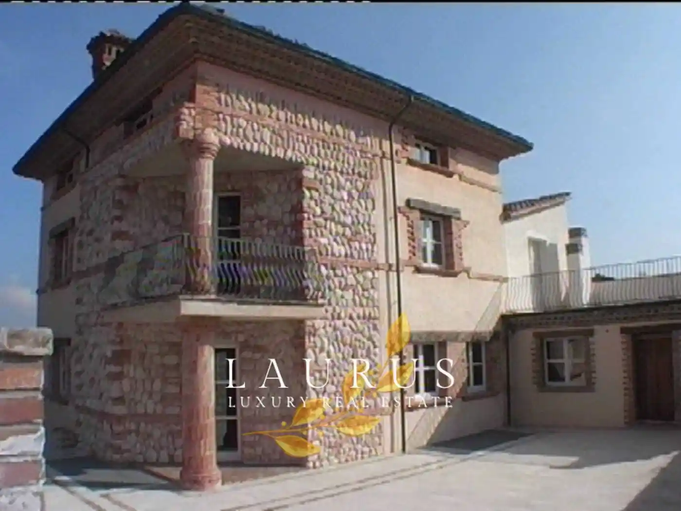 Palazzo - Edificio in vendita a San Massimo