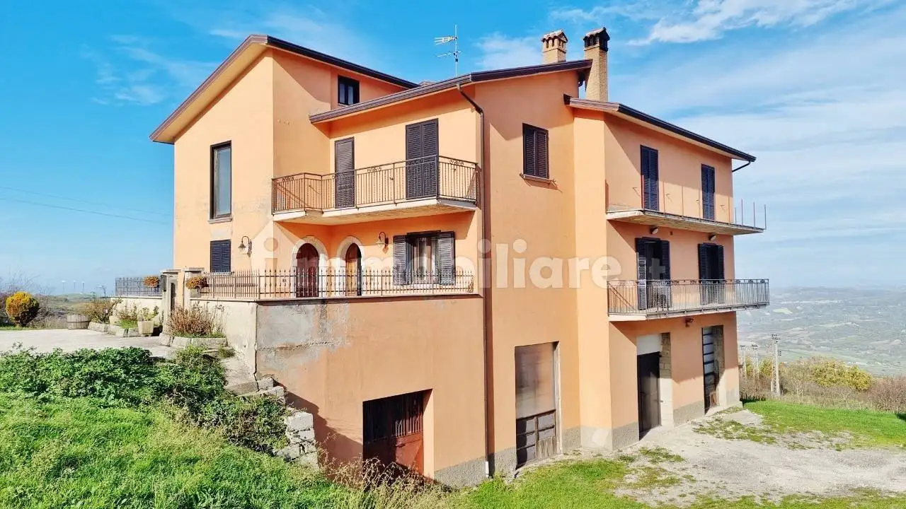 Villa in vendita a Guardia Lombardi