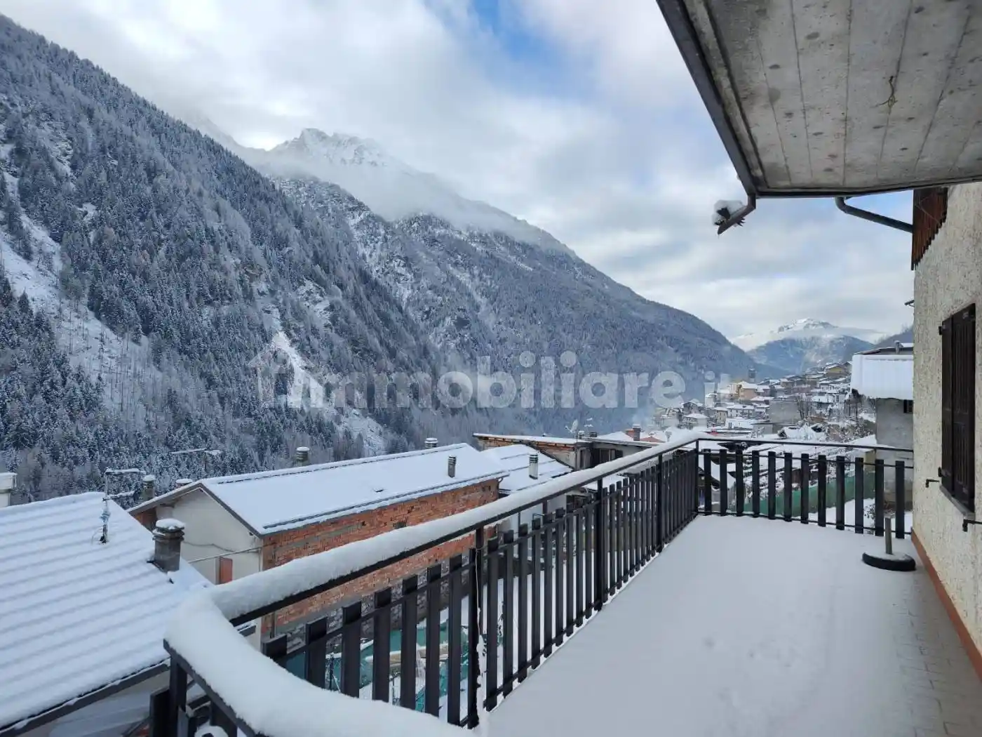 Villa in vendita a Saviore dell'Adamello