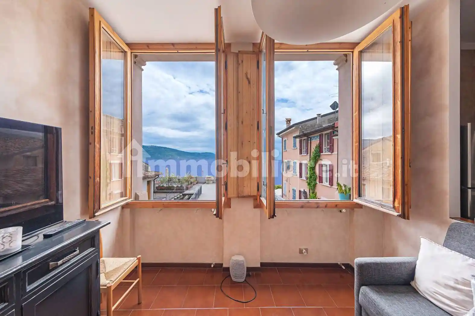 Appartamento in vendita a Gargnano