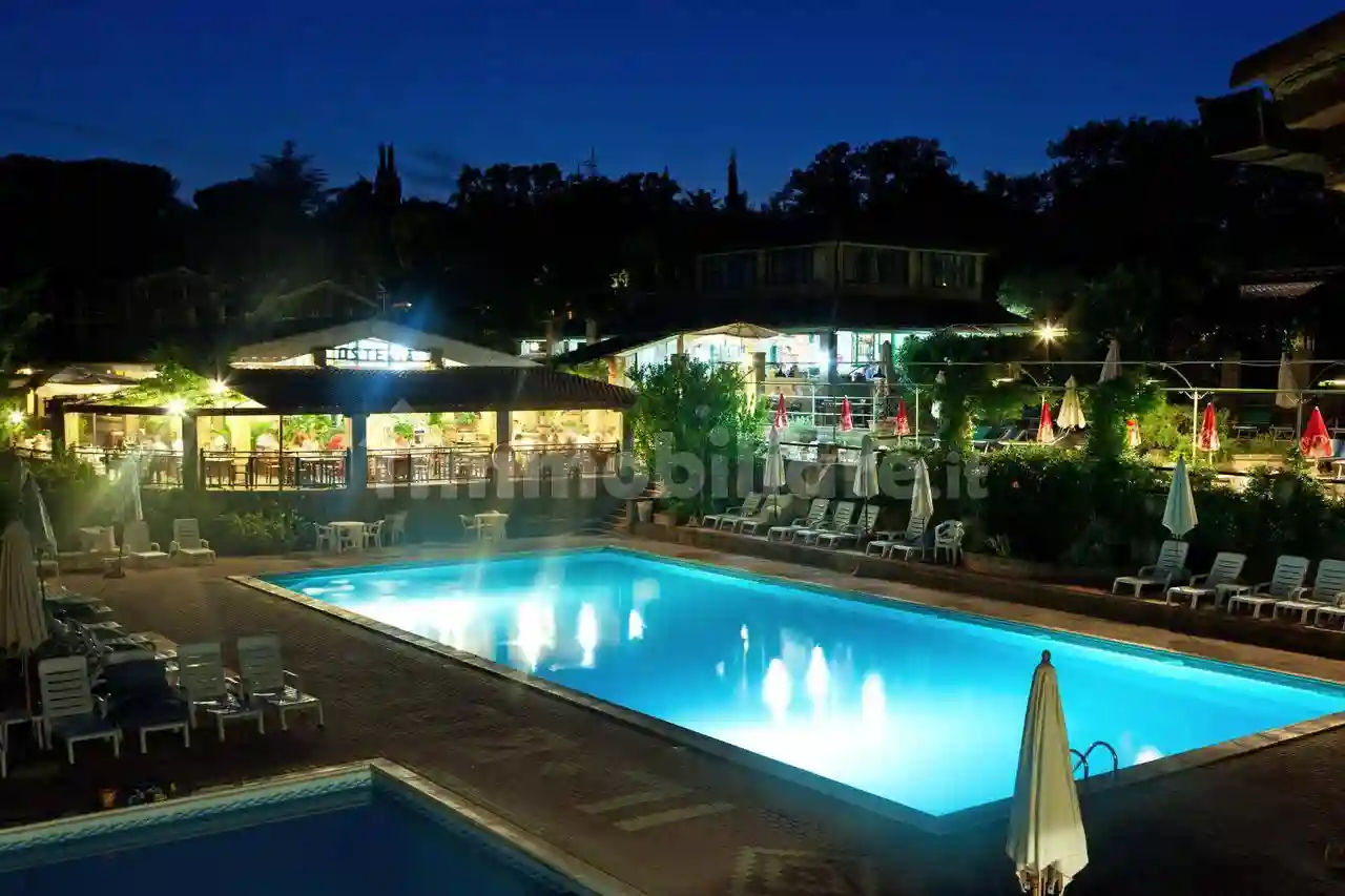 Palazzo - Edificio - foto 2