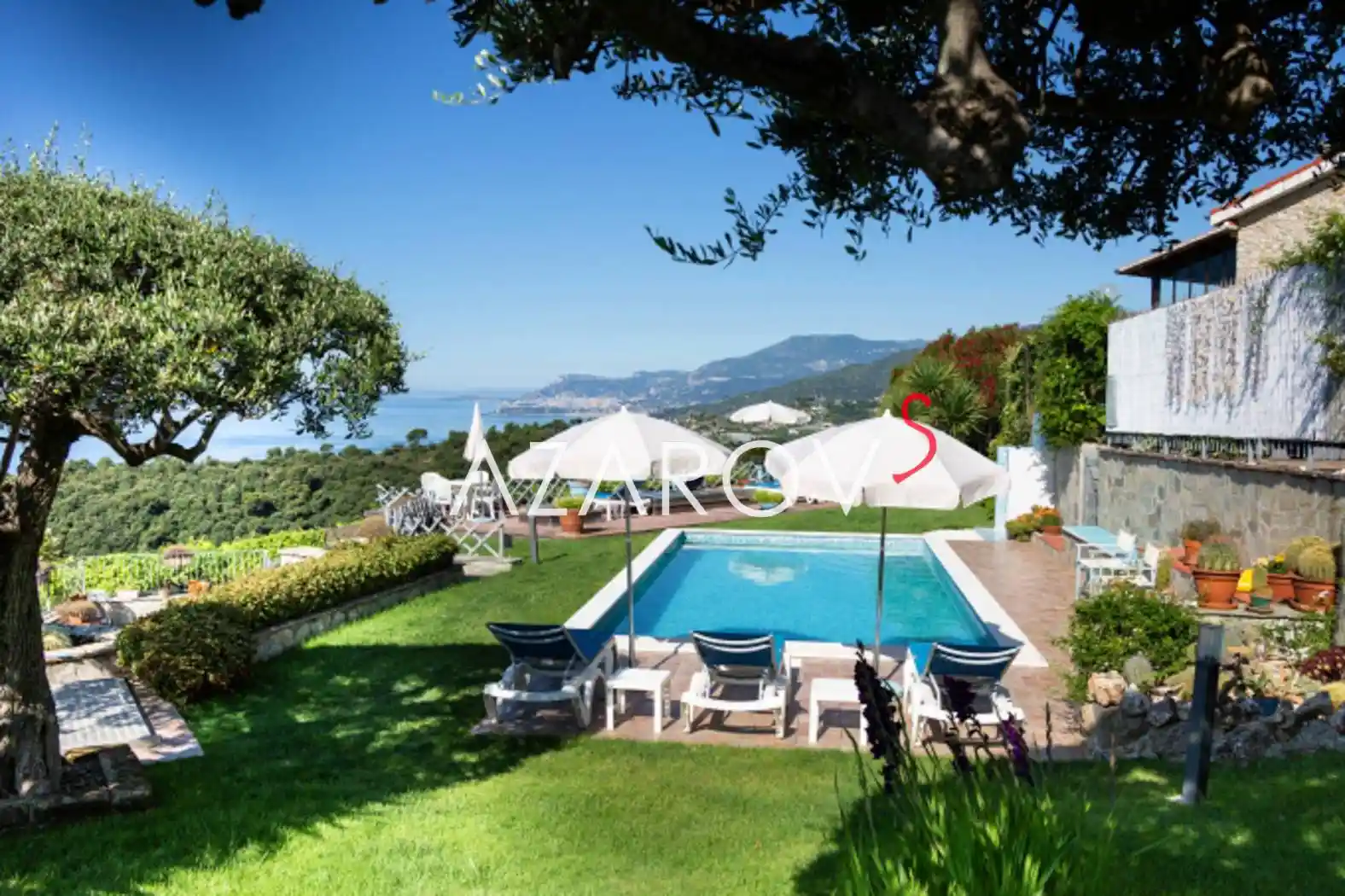 Villa in vendita a Bordighera