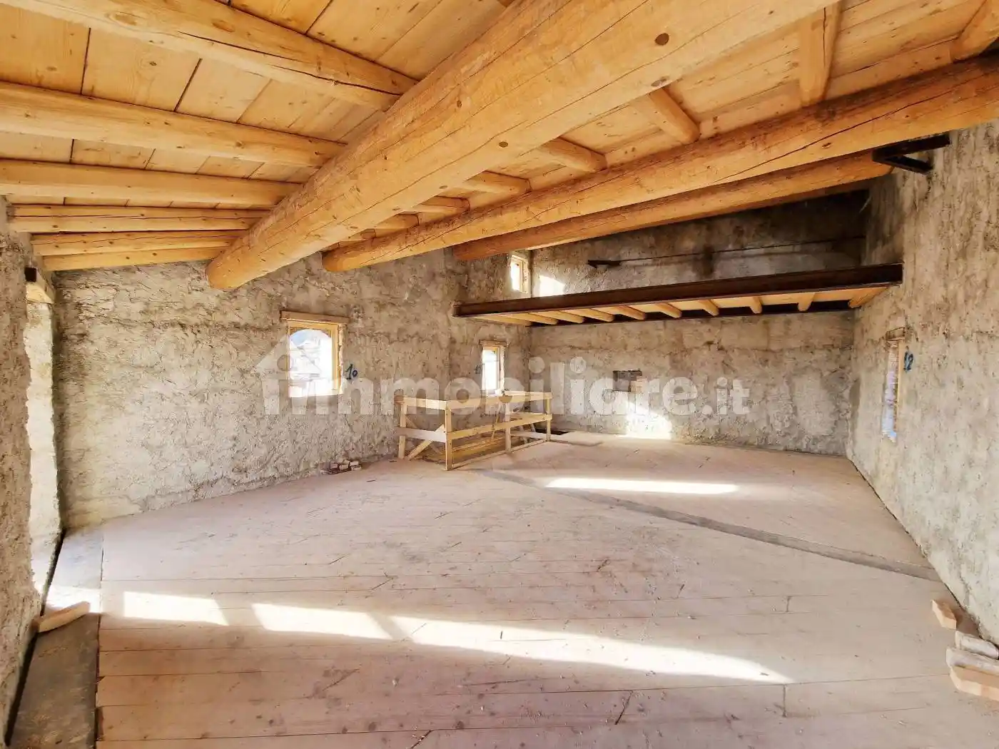 Casa indipendente in vendita a Toscolano-Maderno