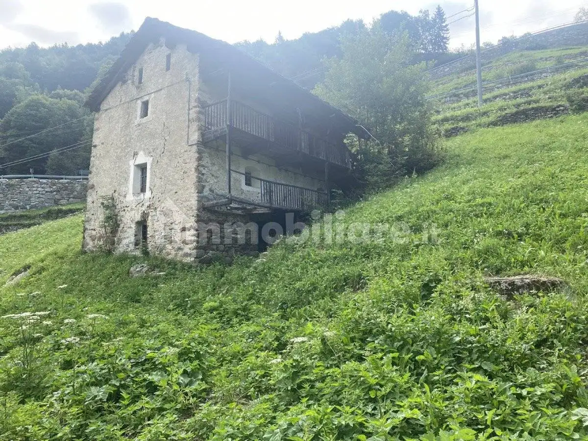 Casa indipendente in vendita a Fontainemore