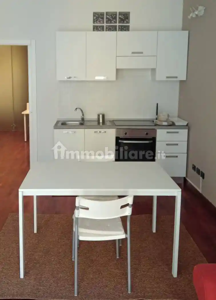 Bilocale piazza Santa Maria di Castello 15, Borgo Rovereto - Piscina, Alessandria - foto 2