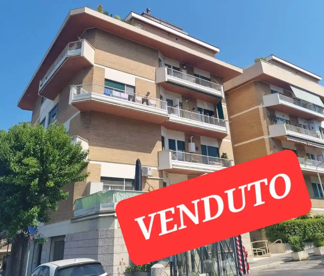 Appartamento in vendita a Roma