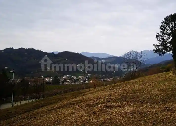 Rustico - Casale in vendita a Tarzo