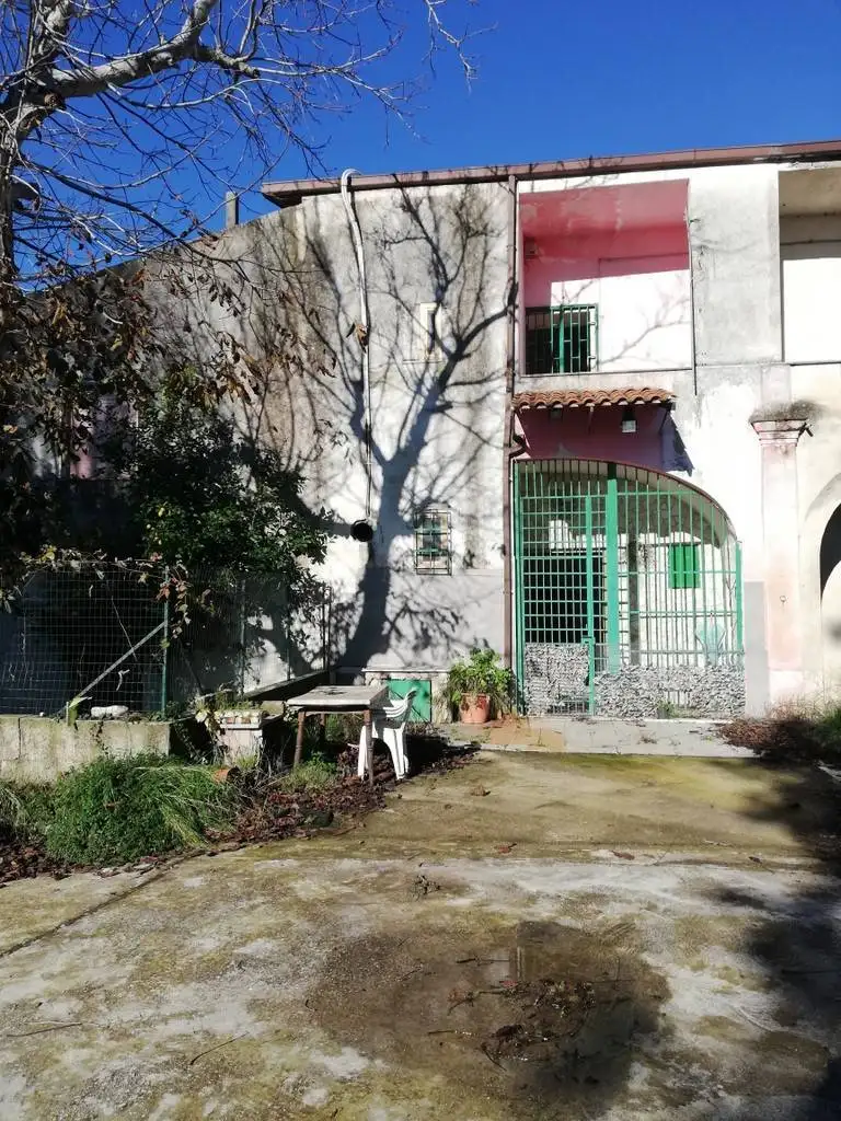 Casa indipendente in vendita a Piana di Monte Verna