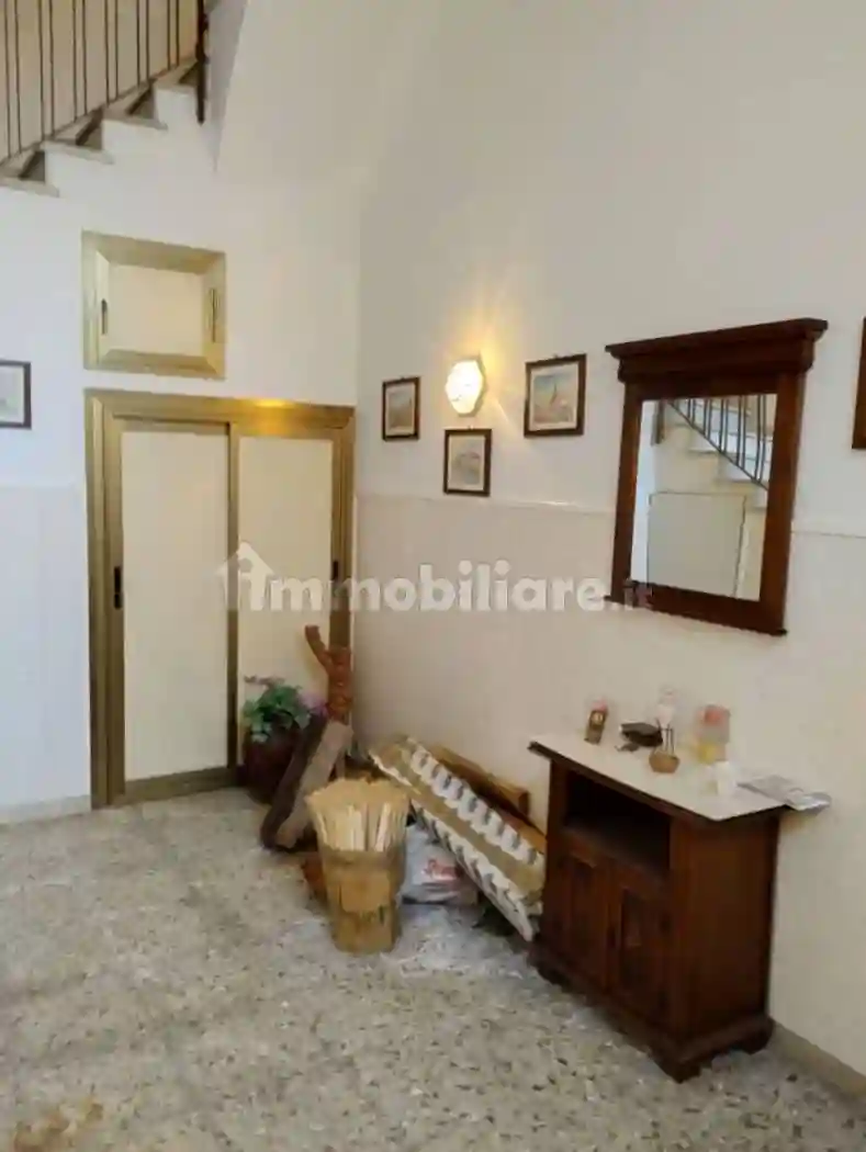 Palazzo - Edificio - foto 2
