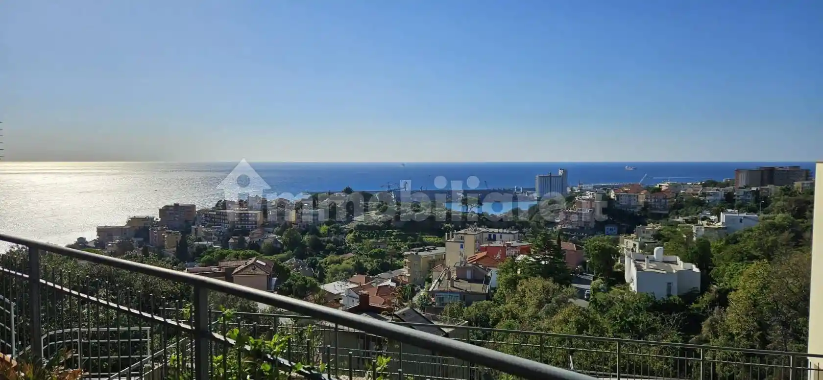 Appartamento in vendita a Albissola Marina