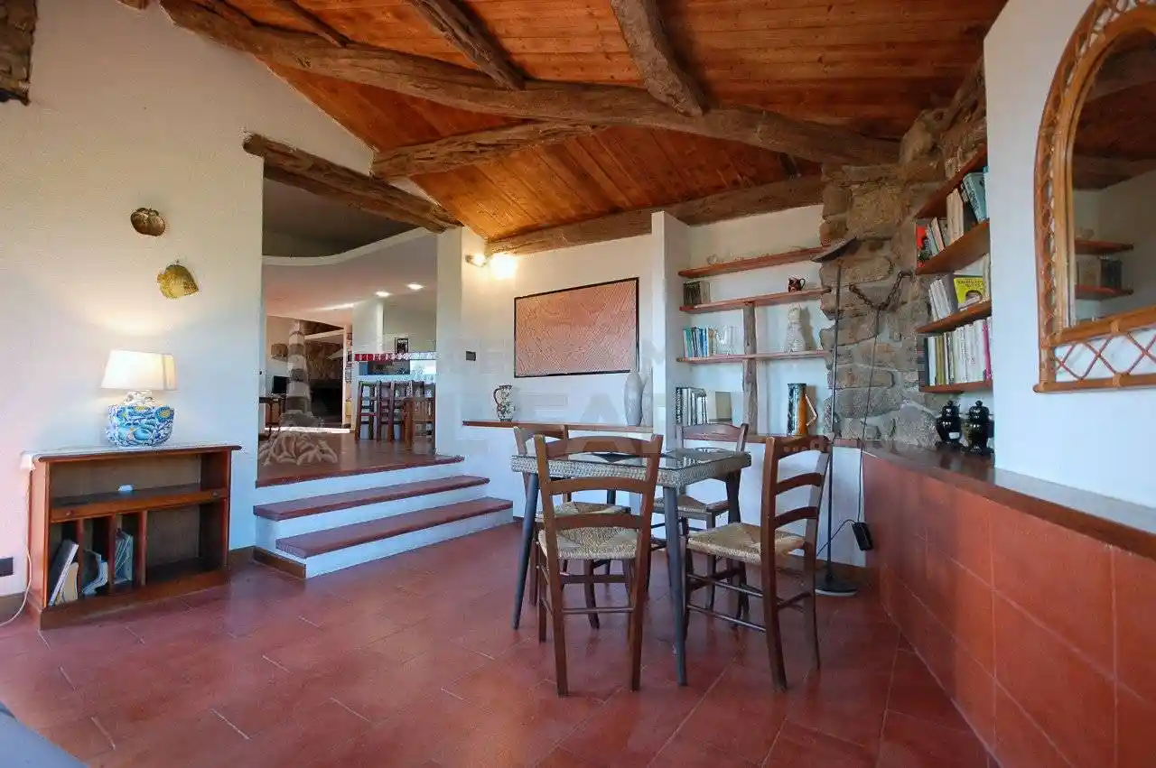 Villa in vendita a La Maddalena