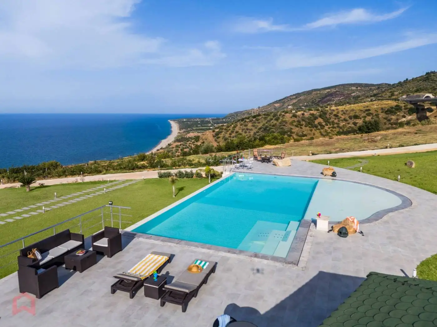 Villa in affitto a Caronia