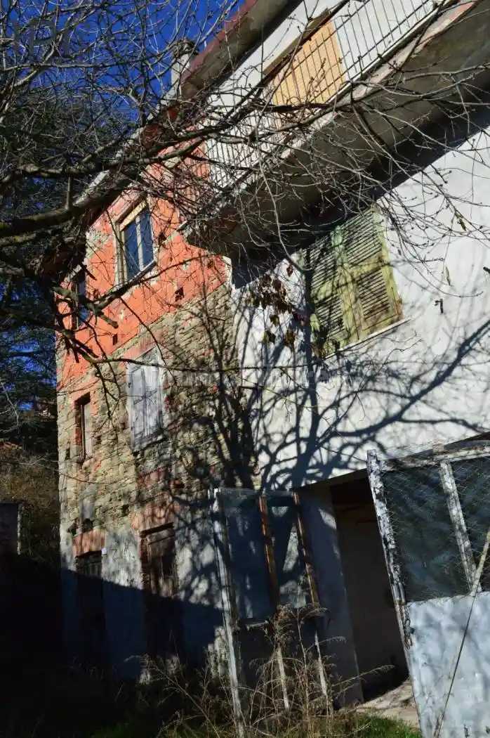 Casa indipendente in vendita a Cairo Montenotte