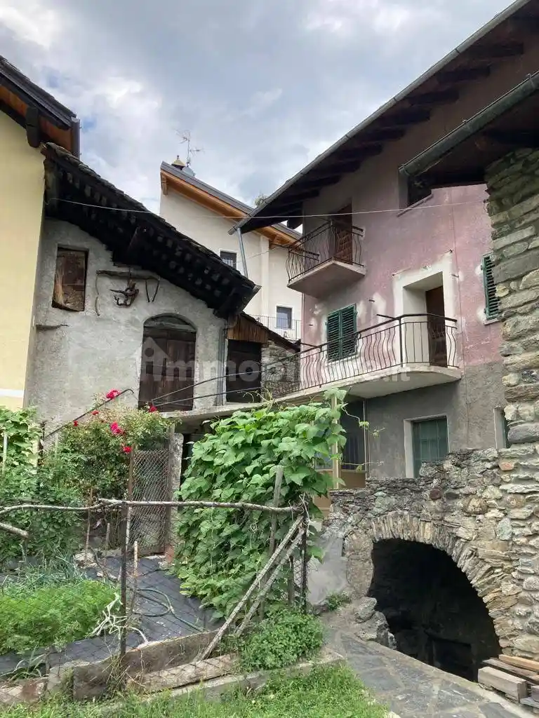 Rustico - Casale in vendita a Verrayes