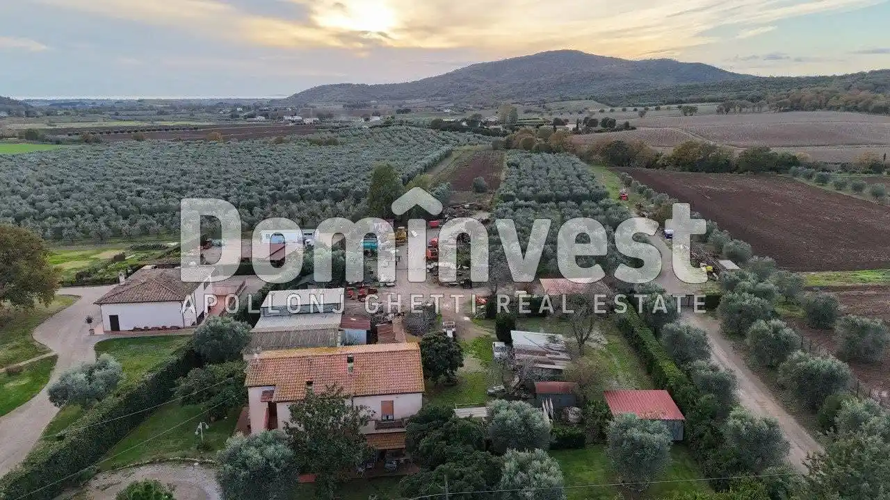 Rustico - Casale in vendita a Capalbio