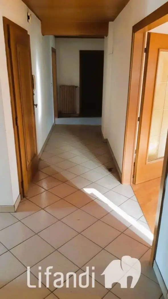 Palazzo - Edificio in Vendita - foto 2