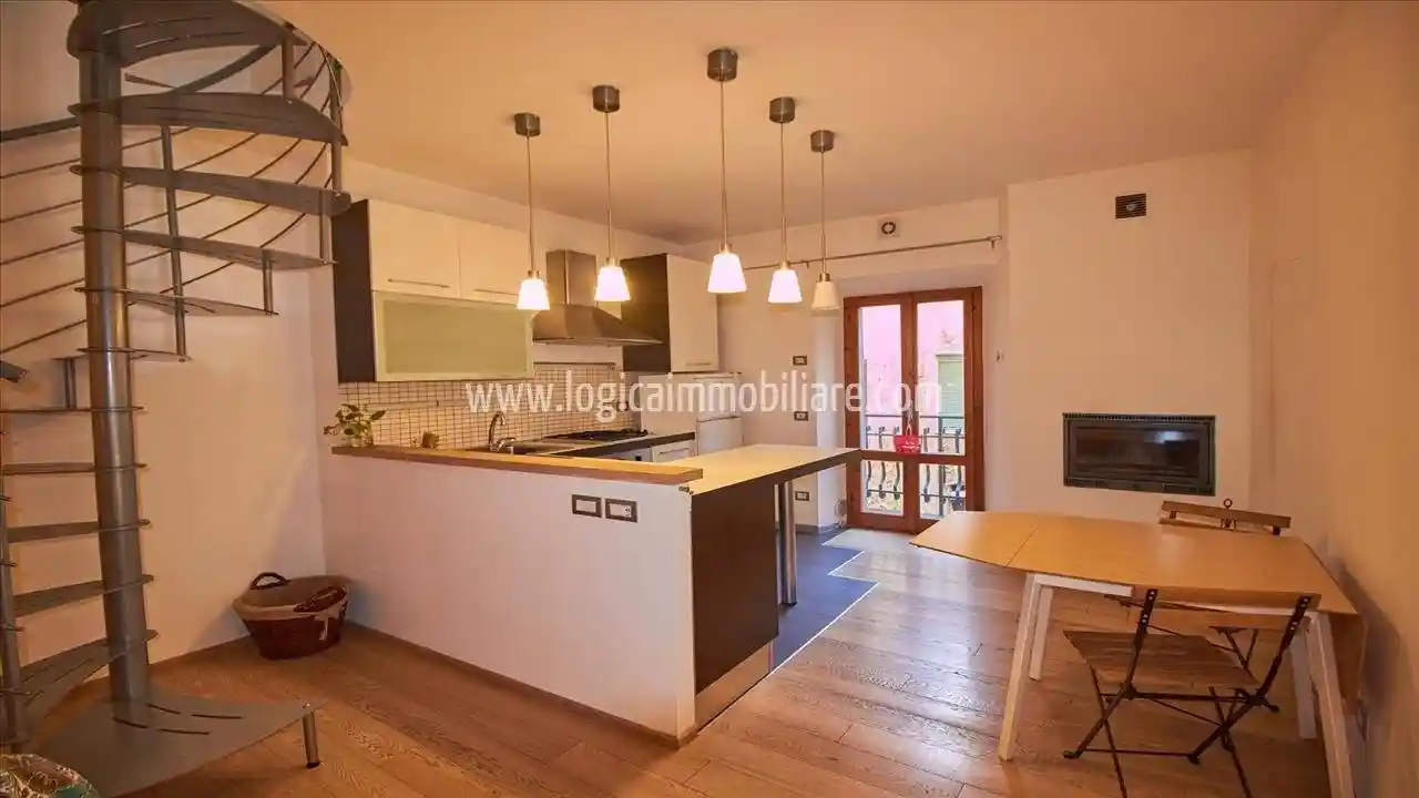 Casa indipendente in vendita a Chiusi