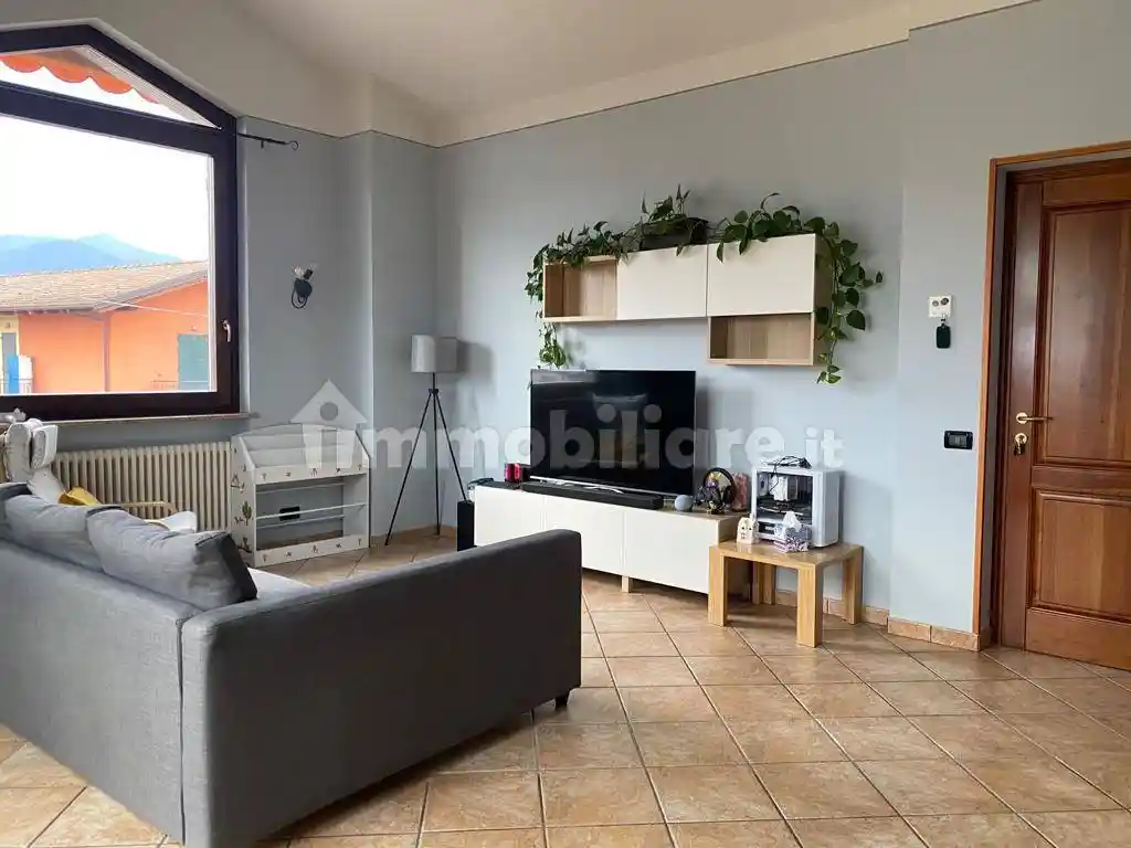 Quadrilocale via Fratelli Biscia, Centro, Villanova Mondovì - foto 5