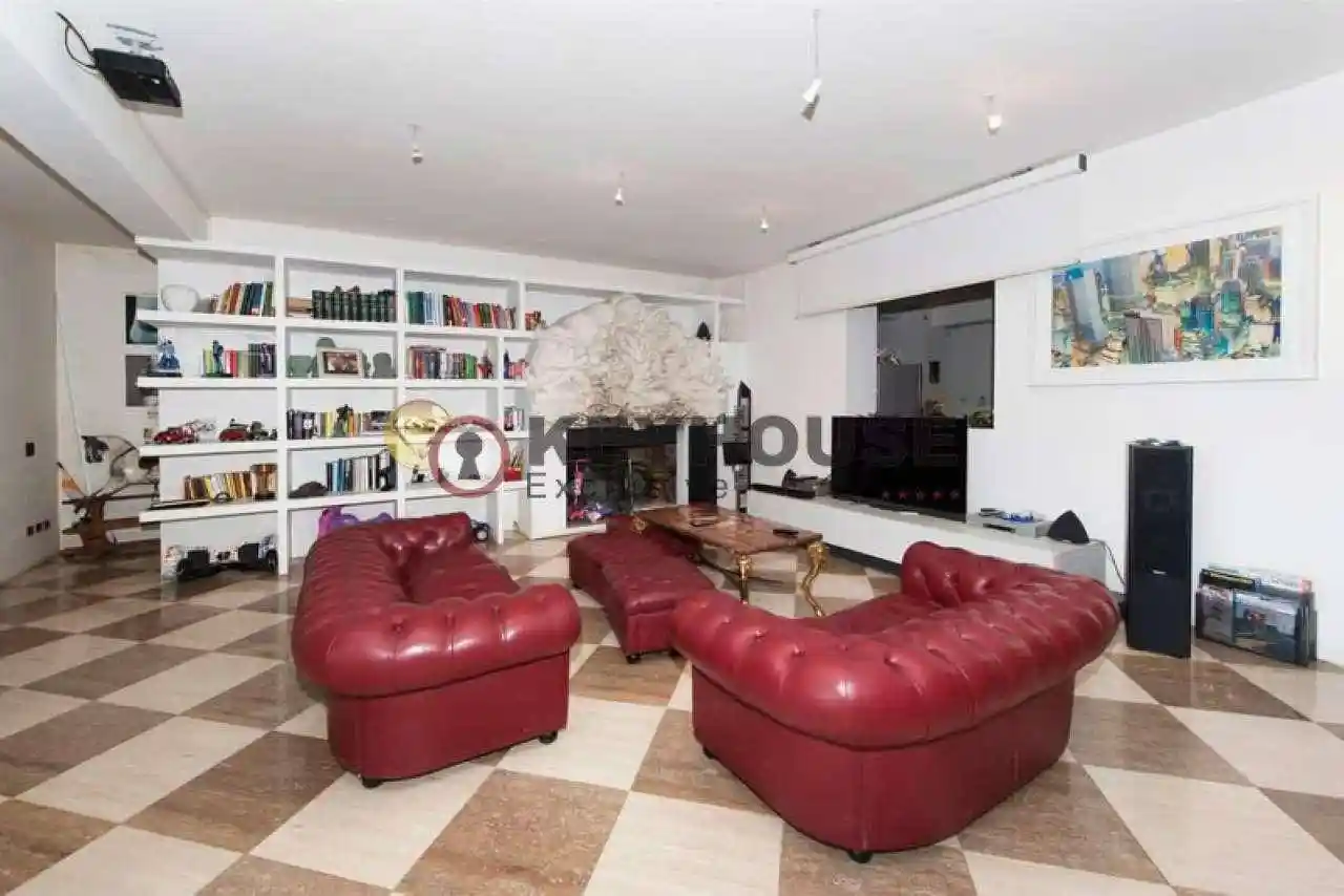 Villa in vendita a Roma