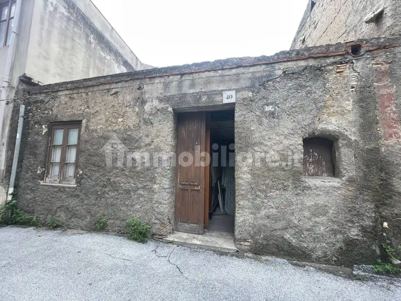 Casa indipendente in vendita a Barcellona Pozzo di Gotto