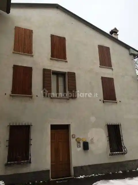 Casa indipendente in vendita a Brescello