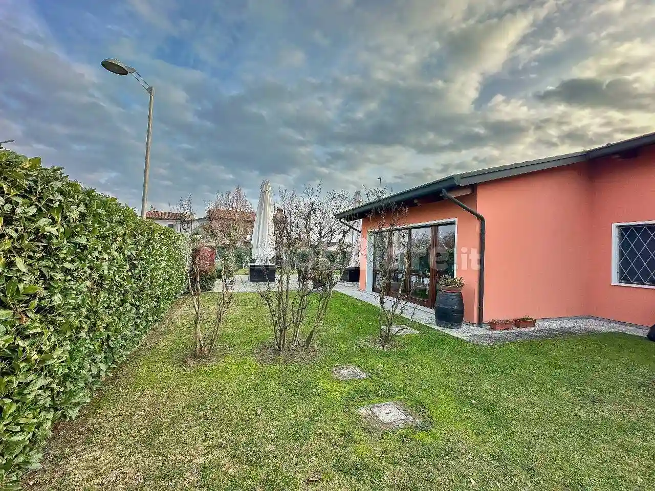 Palazzo - Edificio - foto 2