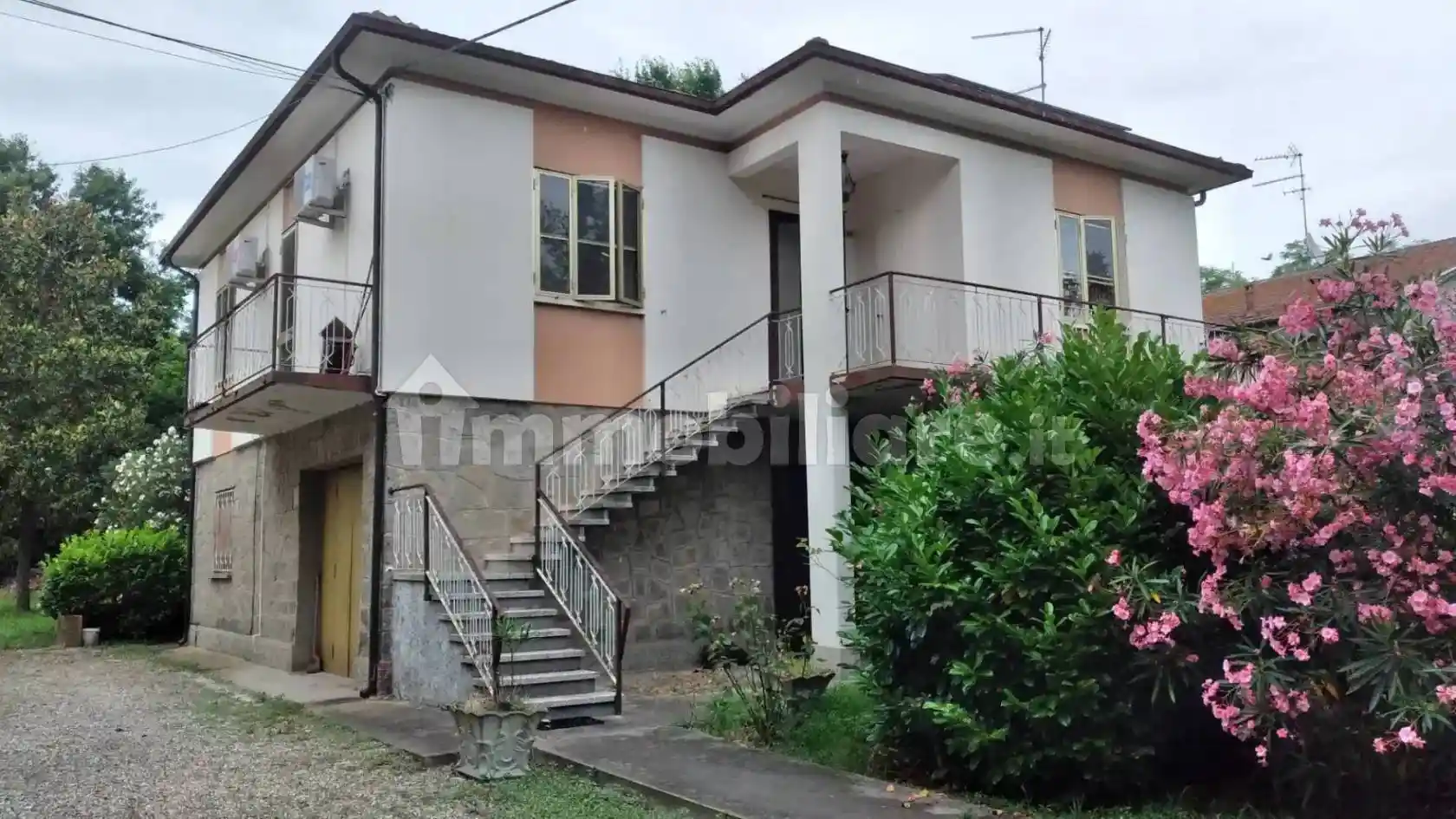 Casa indipendente in vendita a Riva del Po