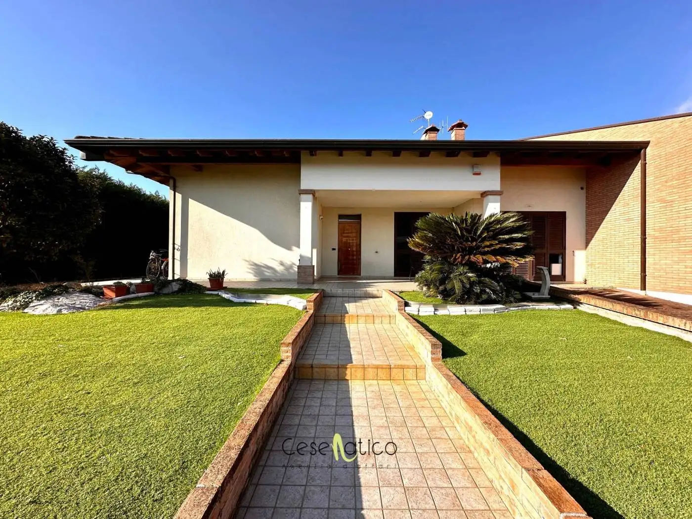 Villa in vendita a Cesenatico