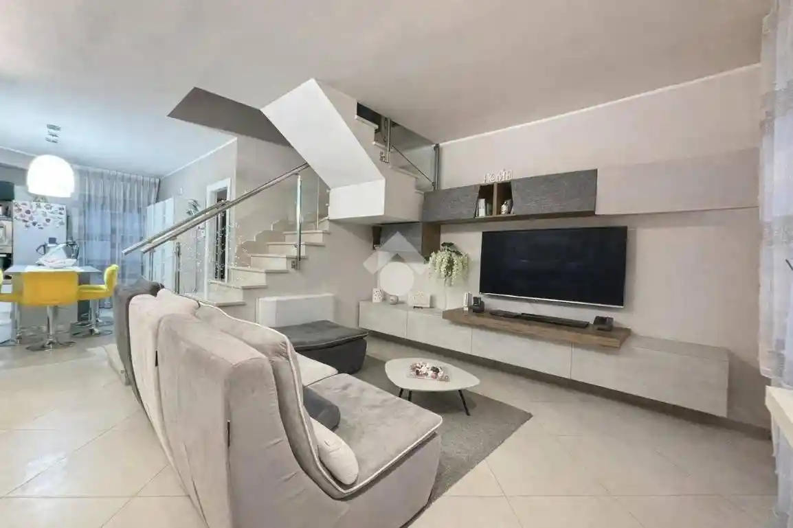 Quadrilocale via Luigi Cardone 53, Viadotto Istonia, Corso G. Garibaldi, V. San Michele, Vasto - foto 2